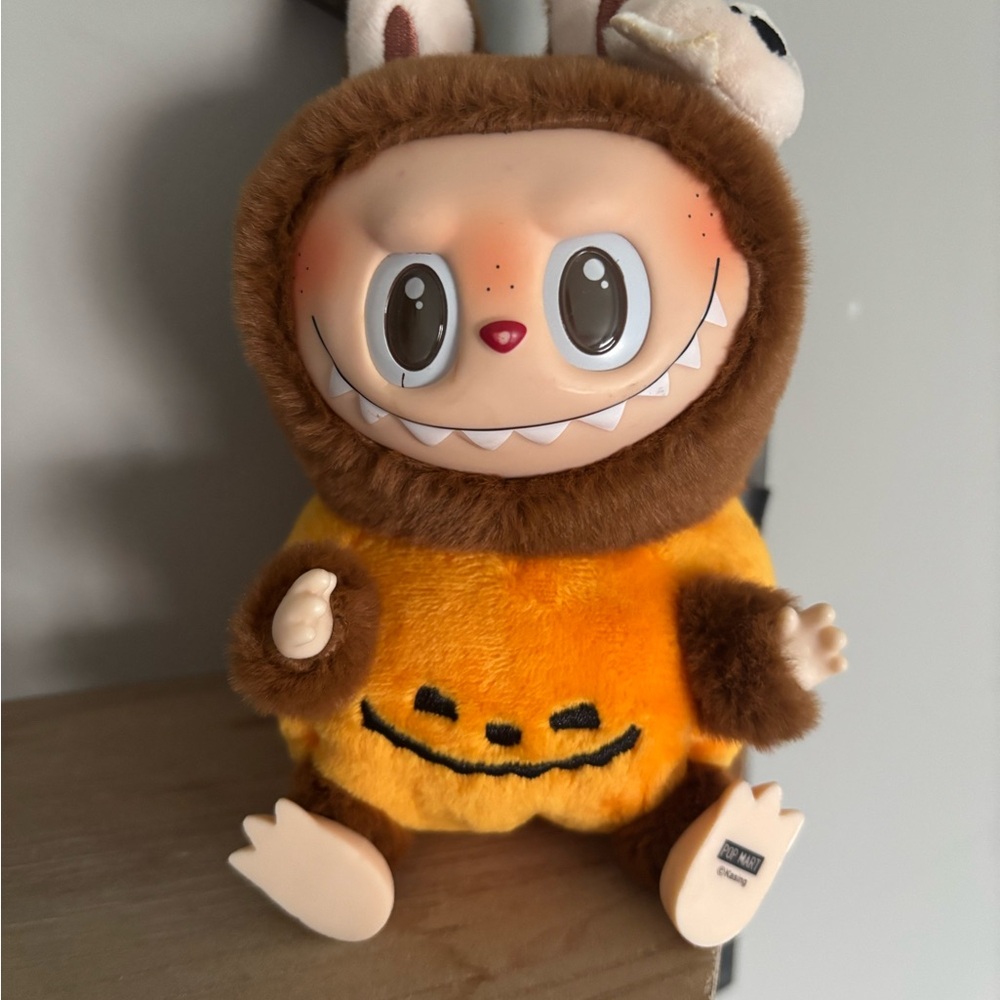 Halloween Pumpkin Labubu